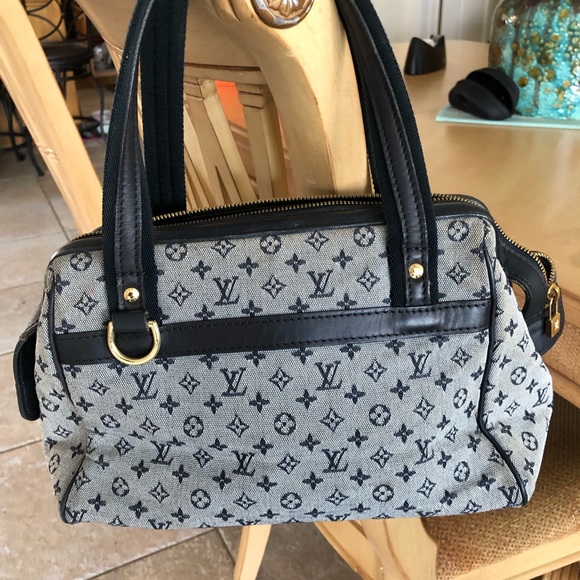 Louis Vuitton purse - Picture 2 of 8